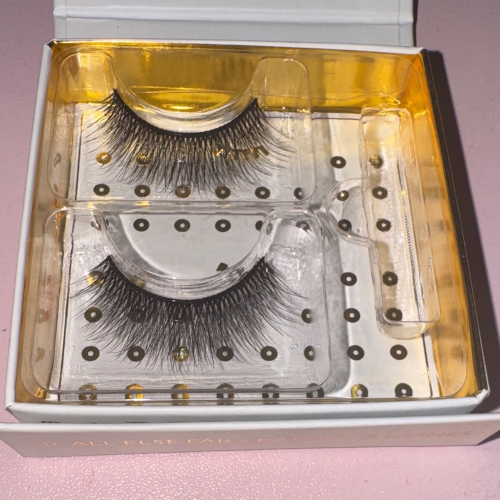 Battington | Luxurious False Eyelashes